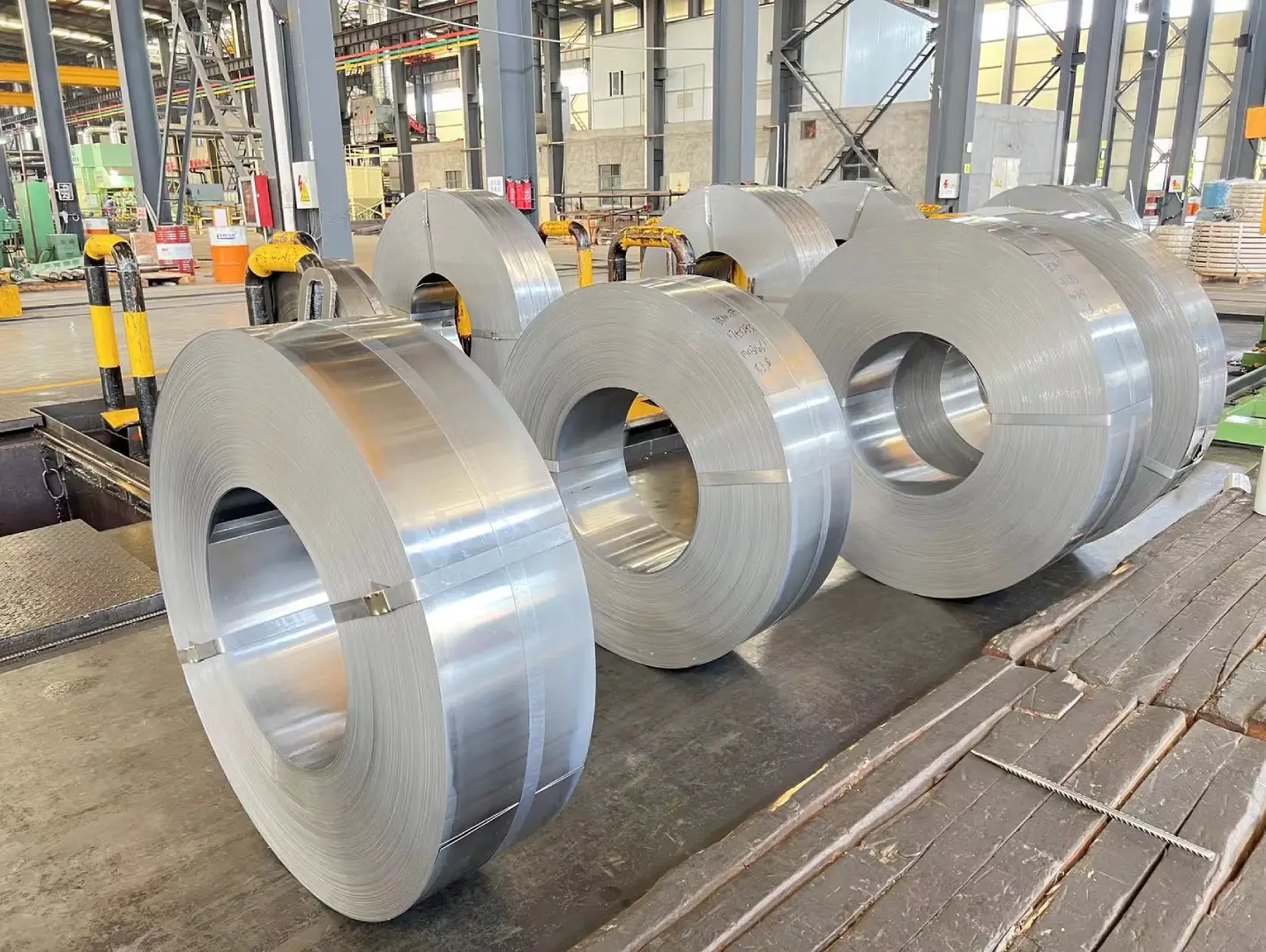 Spheroidizing annealed steel coil